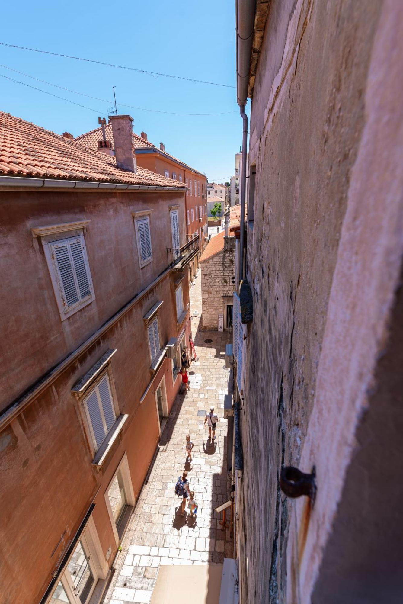 Timeless Antique Old Town With Terrace Lägenhet Zadar Exteriör bild